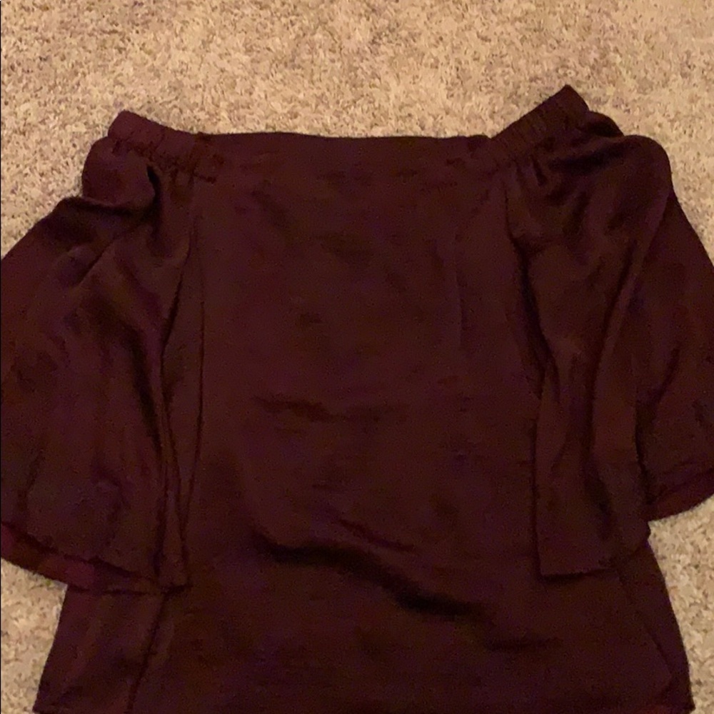 Women’s sleeveless top